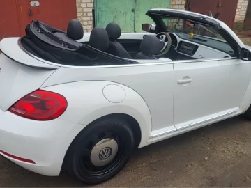 Авто Volkswagen Beetle 2013 № 7398429