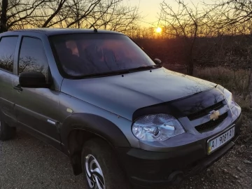 Авто Chevrolet Niva 2005 № 7398480