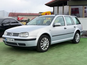 Авто Volkswagen Golf 2000 № 7398486