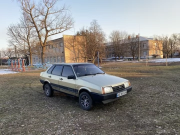 Авто ВАЗ 21099 1997 № 7400060