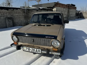 Авто ВАЗ 2101 1980 № 7400115