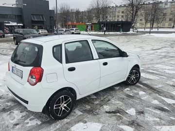 Авто Chevrolet Aveo 2013 № 7402735