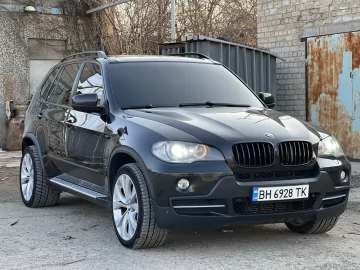 Авто BMW X5 2010 № 7402849