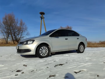 Авто Volkswagen Polo 2012 № 7402862