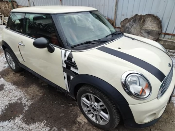 Авто MINI Hatch 2011 № 7402871