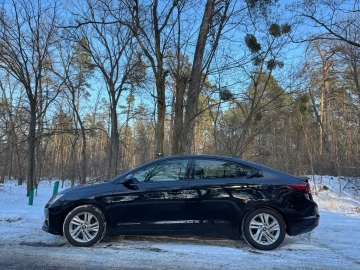 Авто Hyundai Elantra 2019 № 7403384