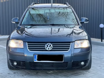 Авто Volkswagen Passat Variant 2003 № 7404387