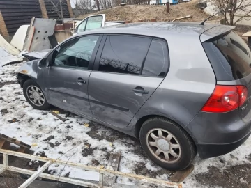 Авто Volkswagen Golf 2005 № 7404487