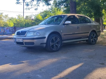 Авто Skoda Octavia 2004 № 7404488