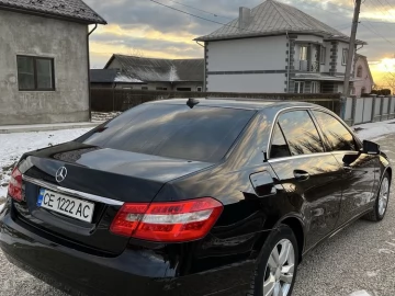 Авто Mercedes 220 2012 № 7404521