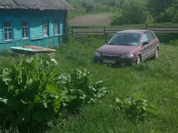 Авто Mazda 323 1999 № 7404836
