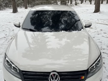 Авто Volkswagen Passat Sedan 2013 № 7408573