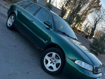 Авто Audi A4 1996 № 7408714