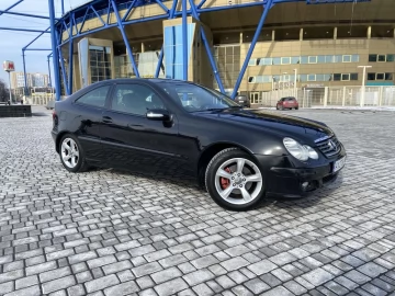 Авто Mercedes C Серия 2004 № 7408795
