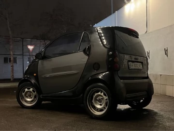 Авто smart Fortwo 2000 № 7409410