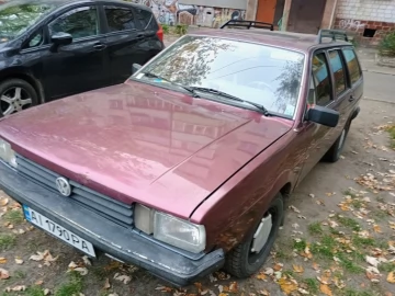 Авто Volkswagen Passat Cc 1982 № 7410000