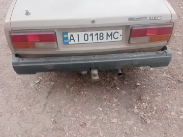 Авто ВАЗ 2107 1986 № 7411131