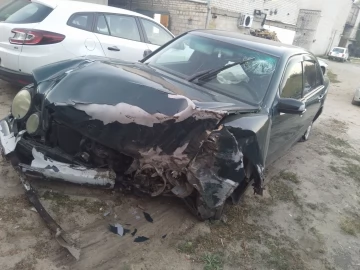 Авто Mercedes 220 1990 № 7411223