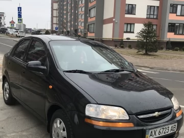 Авто Chevrolet Aveo 2004 № 7411228