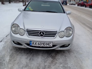 Авто Mercedes C Серия 2004 № 7411336