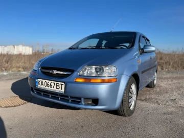 Авто Chevrolet Aveo 2004 № 7412377
