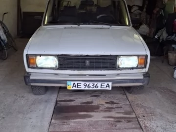 Авто ВАЗ 2105 1983 № 7413826