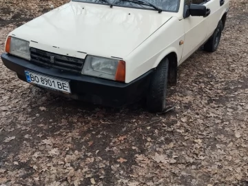 Авто ВАЗ 2109 1988 № 7414007