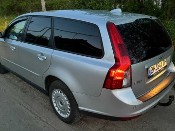 Авто Volvo V50 2008 № 7414342