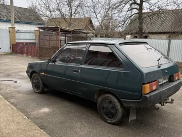 Авто ЗАЗ 1102 1993 № 7414942