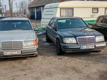 Авто Mercedes 220 1995 № 7414957