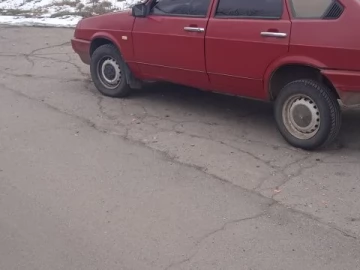 Авто ВАЗ 2109 1987 № 7415346