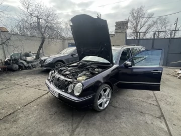 Авто Mercedes E Серия 2001 № 7415372