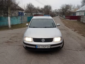 Авто Volkswagen Passat Sedan 1997 № 7416987