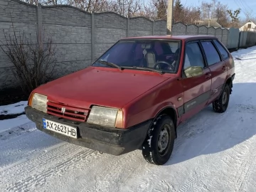 Авто ВАЗ 2109 1992 № 7417019