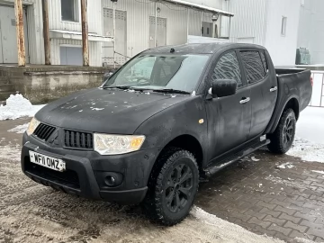 Авто Mitsubishi L 200 2011 № 7417023