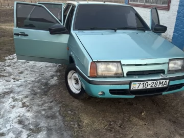 Авто ВАЗ 2109 1997 № 7417063
