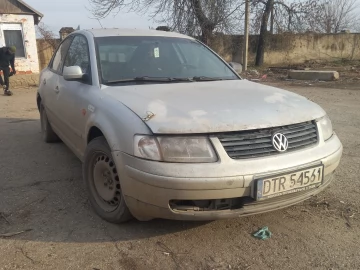Авто Volkswagen Passat Sedan 1997 № 7417089
