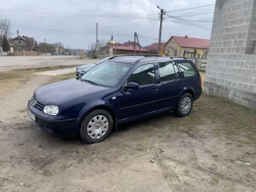 Авто Volkswagen Golf 2001 № 7417178