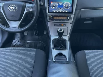 Авто Toyota Avensis 2011 № 7417200