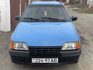 Авто Opel Kadett 1986 № 7417304