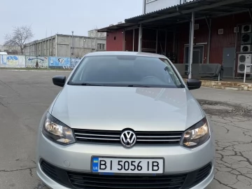 Авто Volkswagen Polo 2011 № 7418250