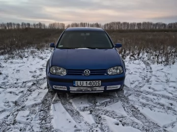 Авто Volkswagen Golf 2000 № 7418364