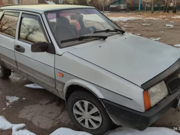Авто ВАЗ 2109 1998 № 7418407