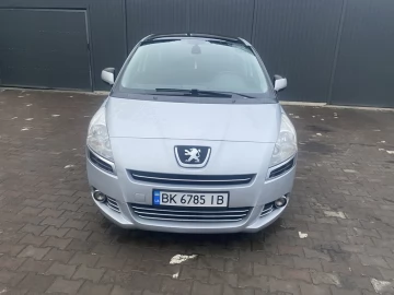 Авто Peugeot 5008 2011 № 7418416
