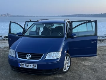 Авто Volkswagen Touran 2004 № 7418449