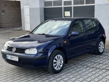 Авто Volkswagen Golf 2000 № 7418552