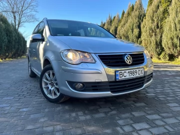 Авто Volkswagen Touran 2008 № 7419521