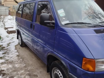 Авто Volkswagen Transporter 2000 № 7419588