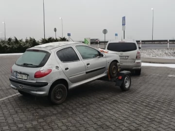 Авто Peugeot 206 2000 № 7419656