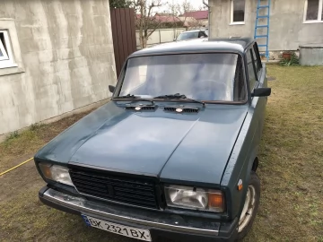 Авто ВАЗ 2107 2002 № 7420133